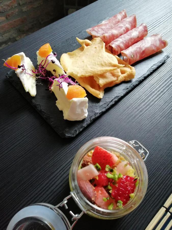 Zucchero Sui Baffi- Food Lovers B&B Mantova Exteriér fotografie
